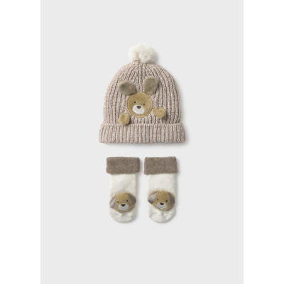 Conjunto de gorro e meias