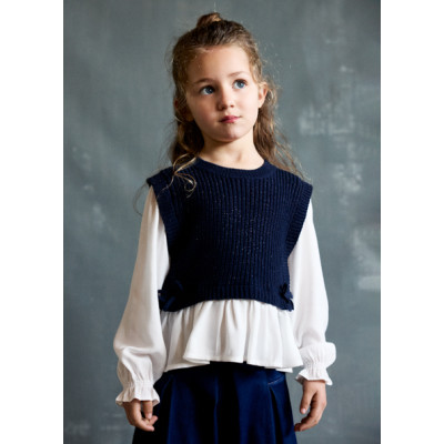 Blusa/colete combinada