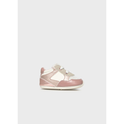 Tenis sola